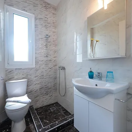 Design With Private Pool And Sea View Villa