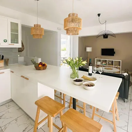 Design With Private Pool And Sea View ヴィラ Tigaki