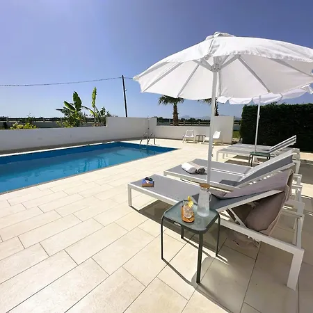 Lilu 2 With Private Pool And Seaview فيلة