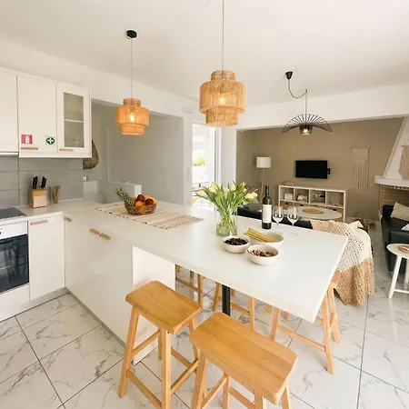 Villa Lilu 2 With Private Pool And Seaview *