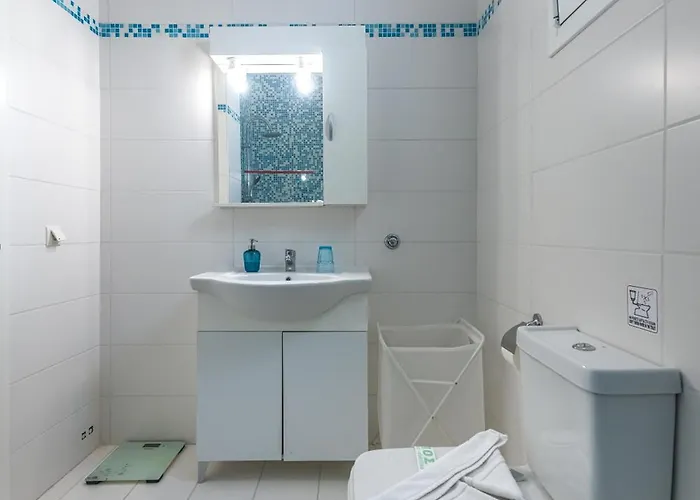 Design With Private Pool And Sea View Τιγκάκι