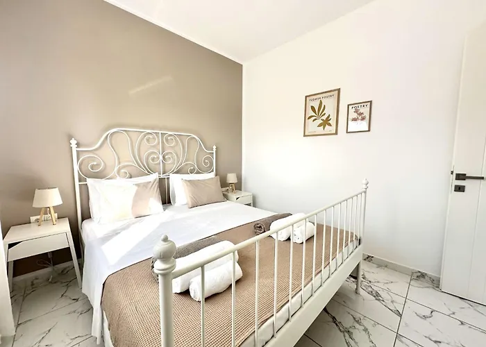 Design With Private Pool And Sea View *